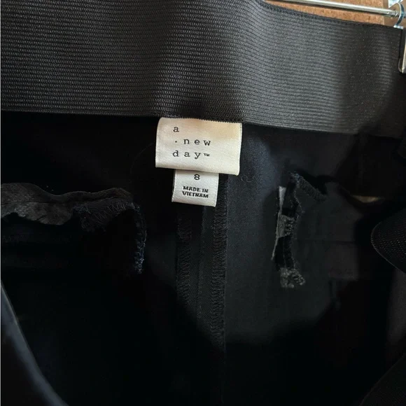 🔆BUNDLE: Dress Shirt + Pants - Picture 7 of 8